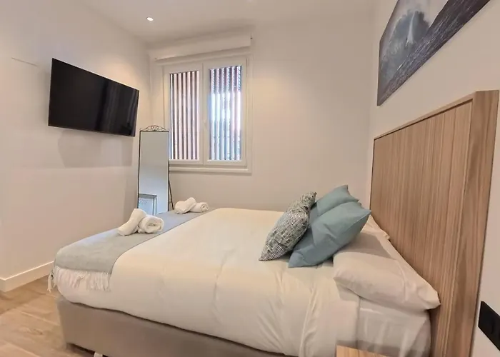 Urdaibai Stages Guernica y Luno